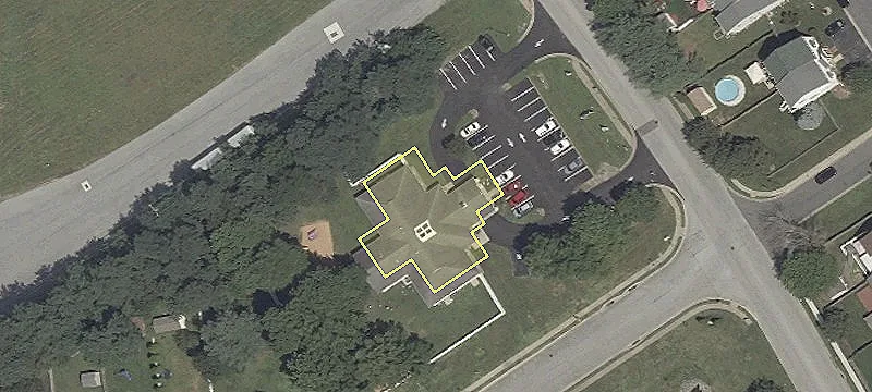 Community Shopping Center For Rent