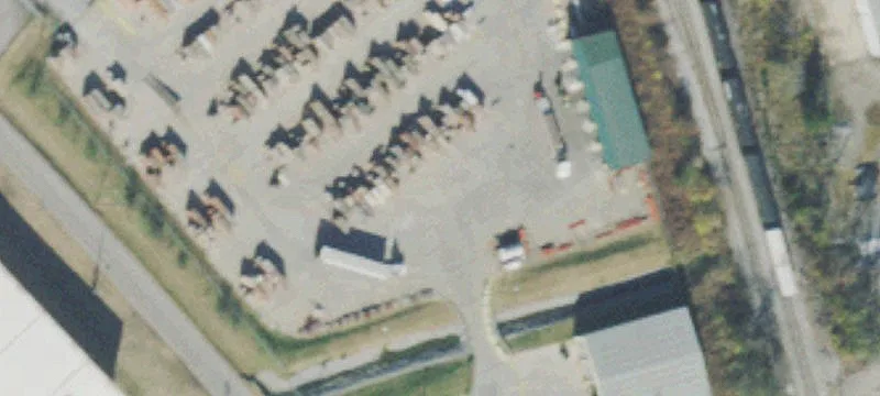 Trailer Parking with Truck Maintenance