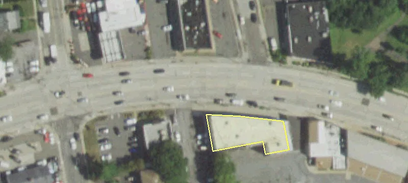 Retail Space on Merrick Road
