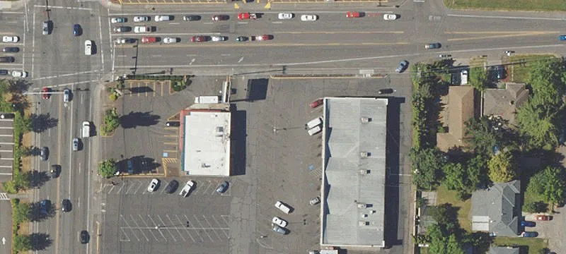 Retail Space on Lancaster Drive