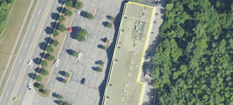 Retail Space in Riverbend Commons