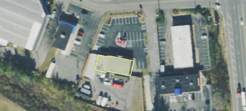 Retail Space with High Visibility
