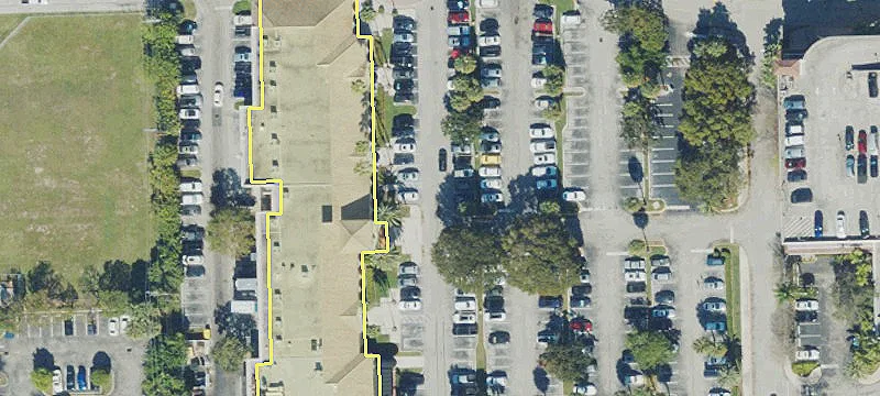 Retail/Office Complex with Ocean Access