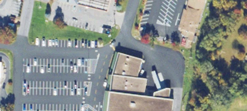Retail Space in Gateway Plaza