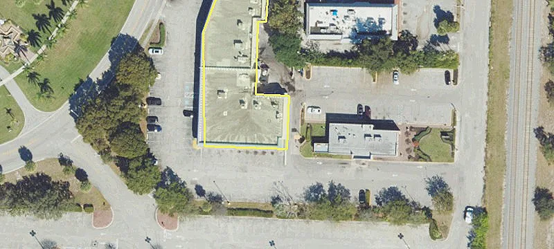 Retail Space in Lantana Center