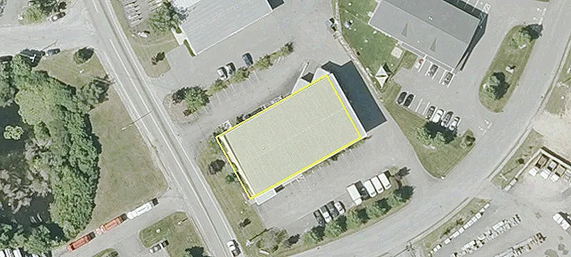 Industrial/Office Space in Camelot Park