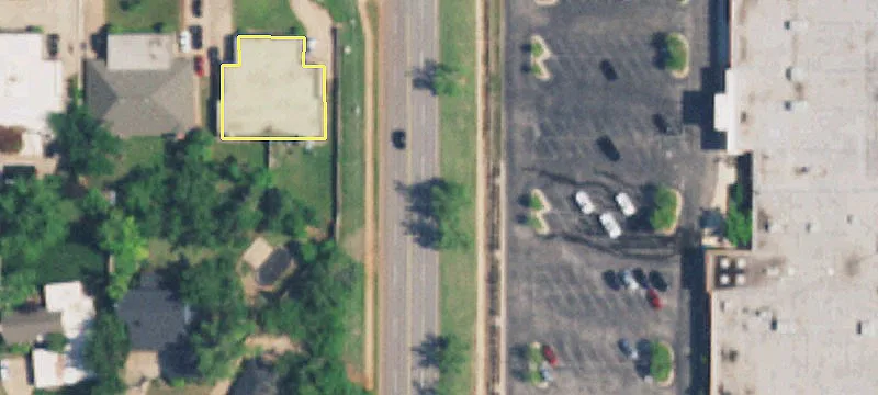 Retail Space on North May