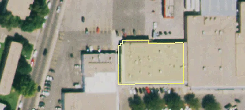Retail Space Available For Lease