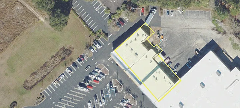Retail Space in Crystal Square