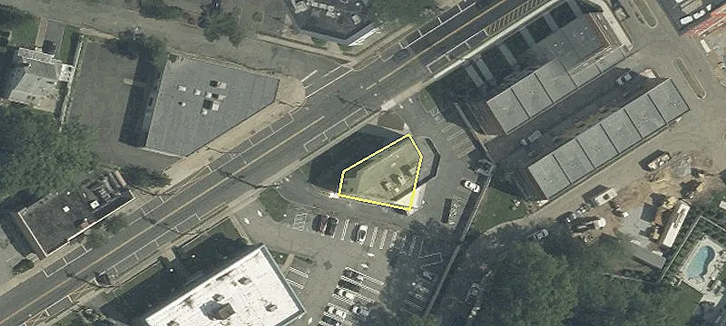 Renovated Springfield Commercial Space Available