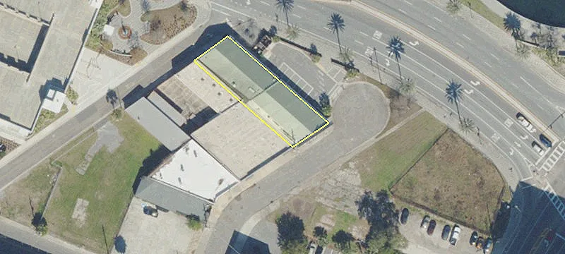 Retail Property with Dedicated Parking