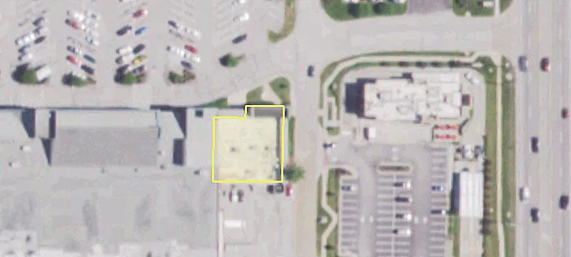 Retail Space in Clarkson Center