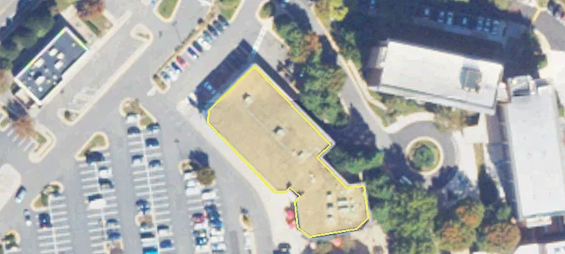 Retail Space in Reston Plaza