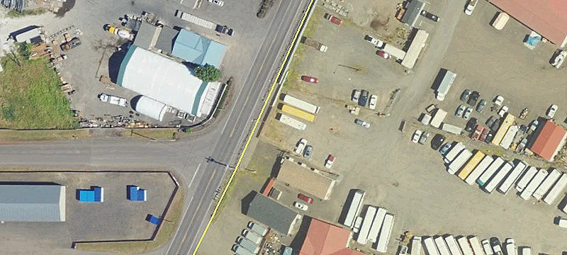 Warehouse and Lot for Lease