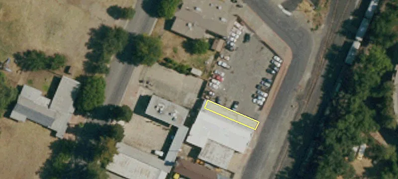 West Sacramento Warehouse with Yard