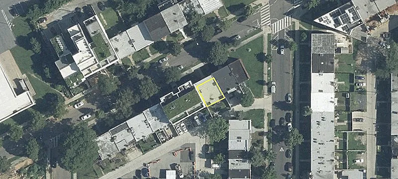 Prime Retail Space Opportunity