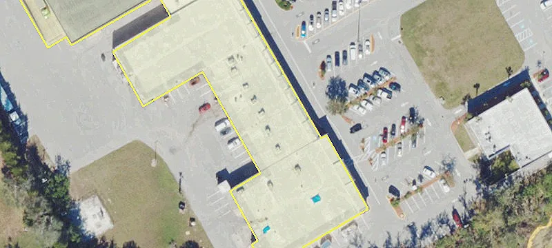 Retail Space in Nokomis Center