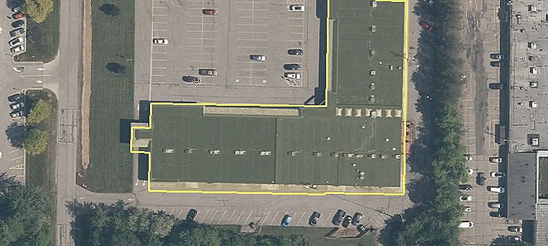 Retail Space in Maywood Centre