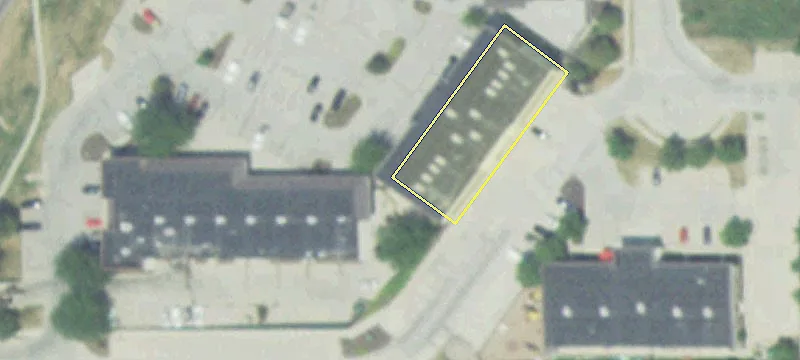 Retail Space Available For Rent