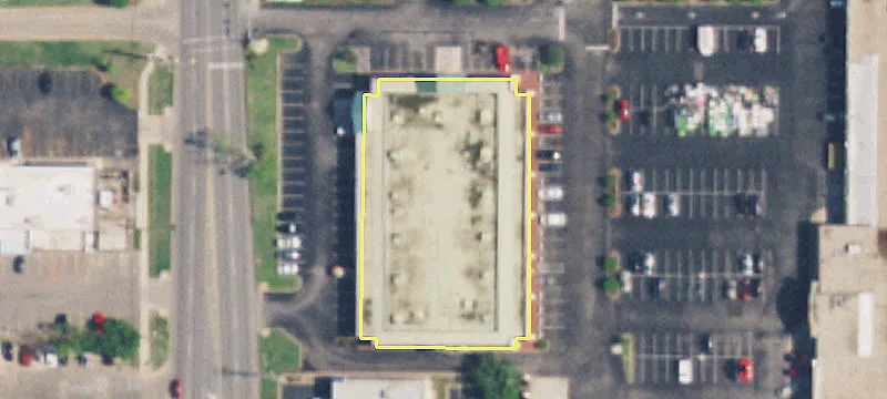 Retail Space with High Visibility