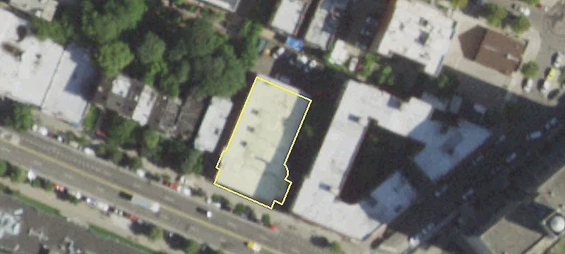 Retail Space Available For Rent