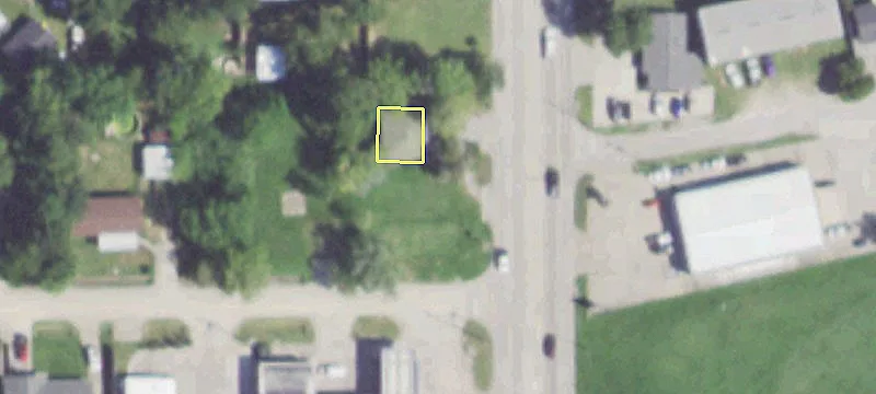 High Traffic Corner Lot
