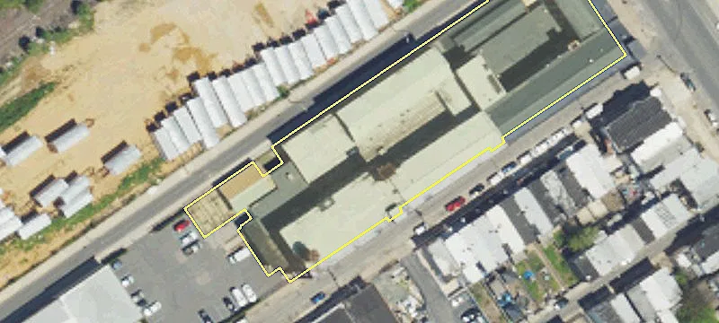 Creative Mixed-Use & Retail Space