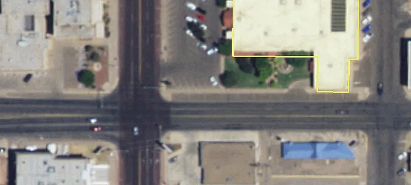 Commercial Land in Growing Area