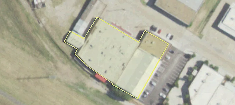 6,757 SF Flex/Industrial Space