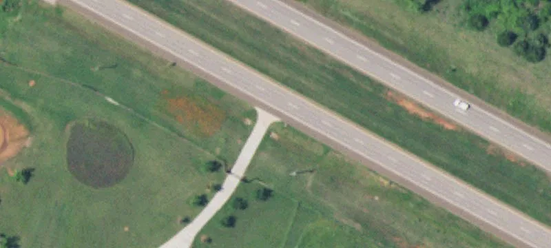2.5 Acres on NW Expressway