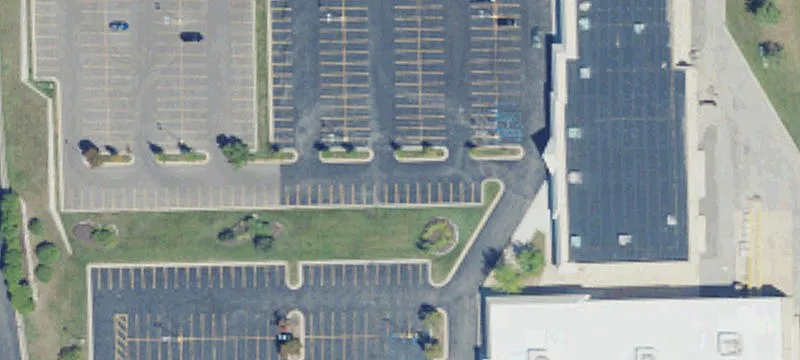 Established Shopping Center for Lease