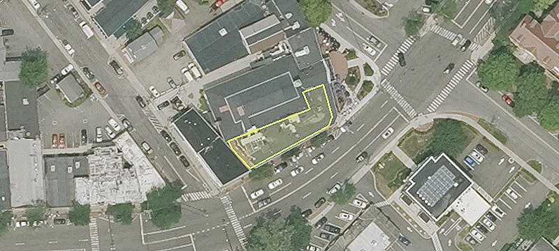 Downtown Fairfield Retail Space