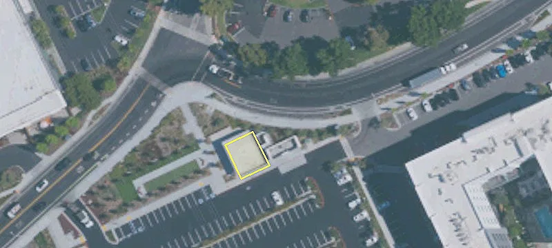 Retail Space in Santa Clara