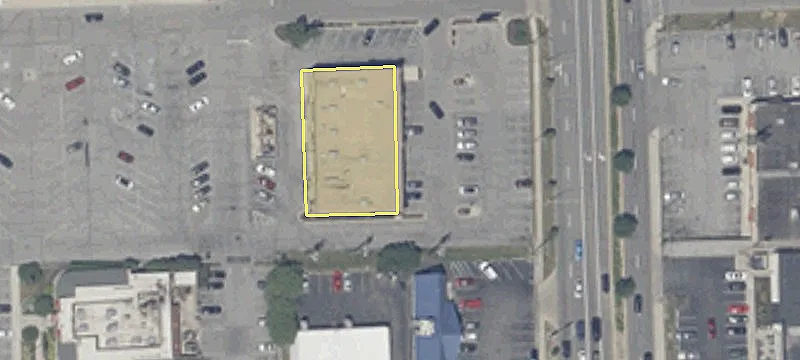 Retail Space Near Glenbrook Square