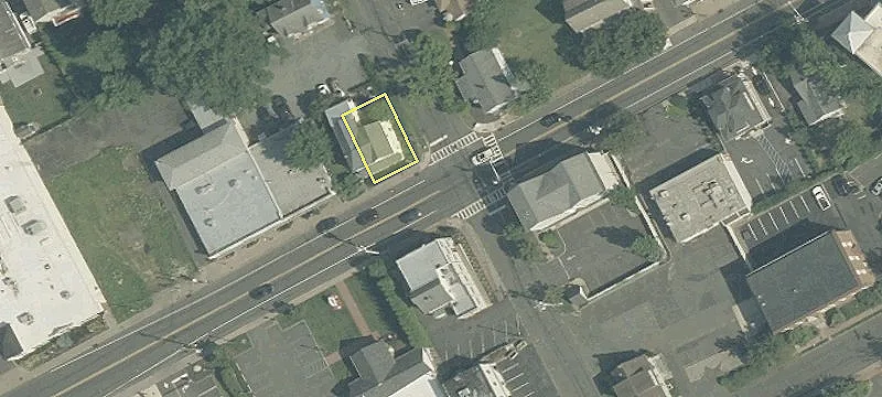 Retail Space in Berkeley Heights