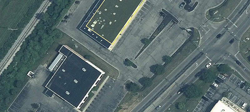 Retail Space Available For Lease