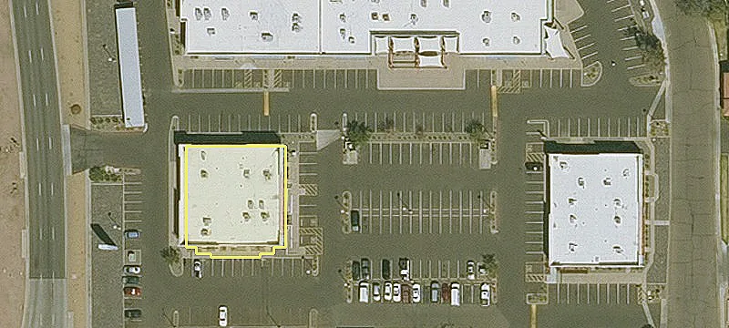 Retail Space with Freeway Access