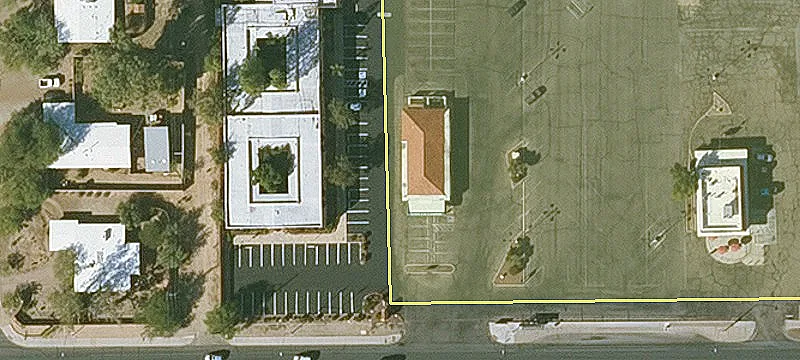Retail/Restaurant Space on Tanque Verde