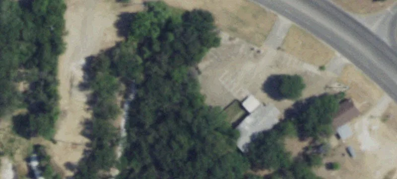 Corner Acreage in High-Traffic Area