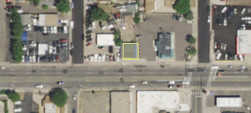 Retail Building with Fenced Parking