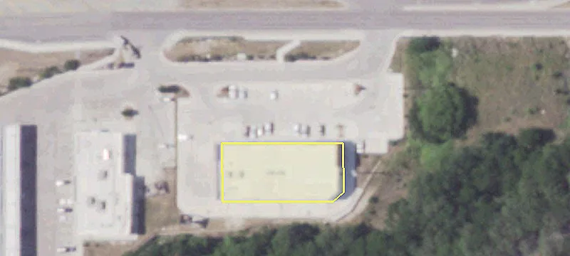 Modern Retail Space Available