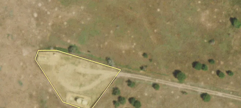 Spacious Warehouse with Yard
