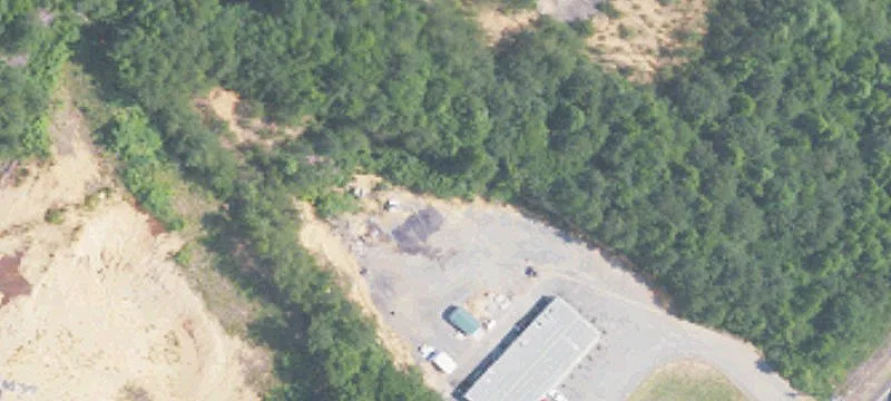 Industrial Warehouse with Acre Yard