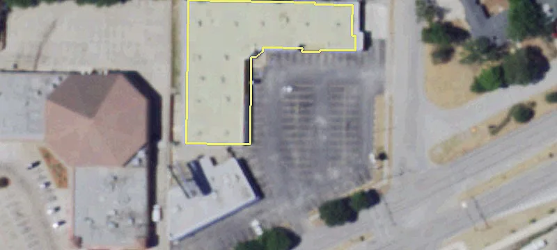 Retail Space on Camp Bowie