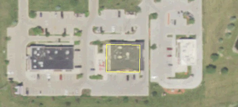 Retail Space in Manitowoc