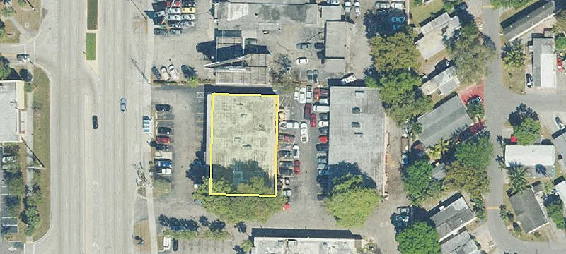 High-Visibility Auto Sales Location