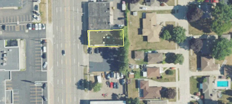 Retail Space on Van Dyke