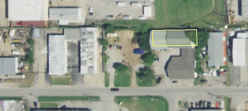 Remodeled Flex Property with Yard