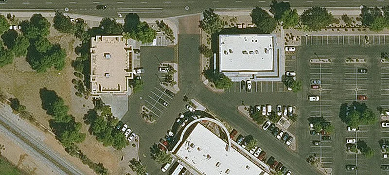 Retail Space in Gilbert Center