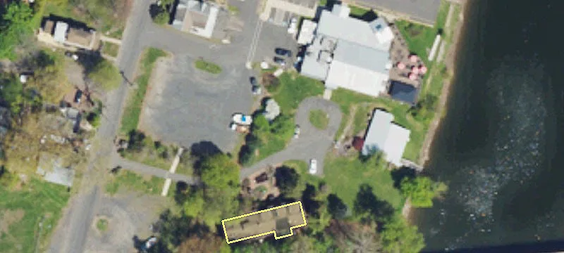 Waterfront Restaurant and Residential Investment